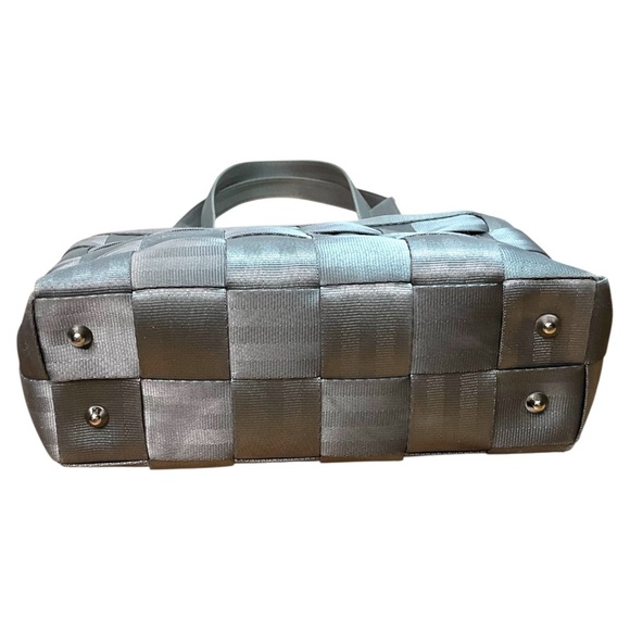 HARVEYS Taupe Grey Original Seatbelt Bag Shoulder Bag Tote Satchel Zip Top Close - Picture 10 of 14